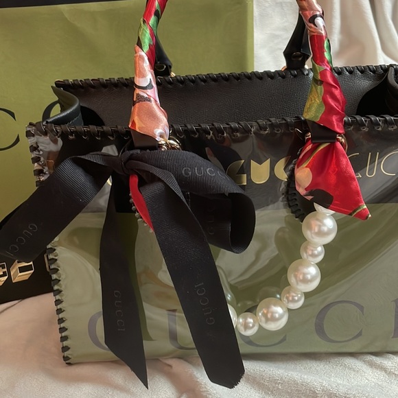 AUTHENTIC Gucci paper shopping bag handmade purse - Picture 2 of 9